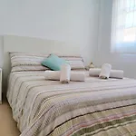 公寓 The Heights - Cristianos - Heated Pool - Wifi Free 洛斯克里斯蒂亚诺斯