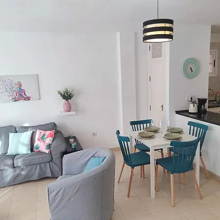 Appartement The Heights - Cristianos - Heated Pool - Wifi Free