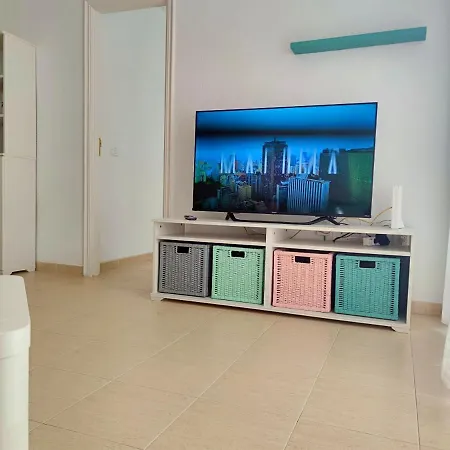 The Heights - Cristianos - Heated Pool - Wifi Free Appartement