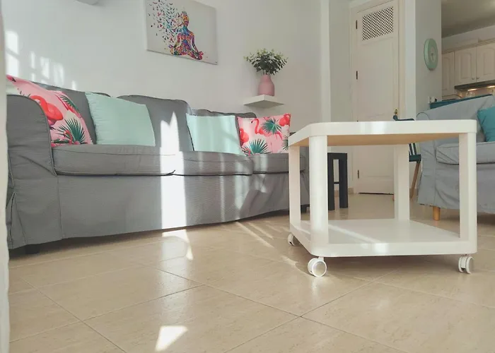 The Heights - Cristianos - Heated Pool - Wifi Free *