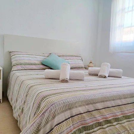 Apartment The Heights - Cristianos - Heated Pool - Wifi Free Los Cristianos (Tenerife)