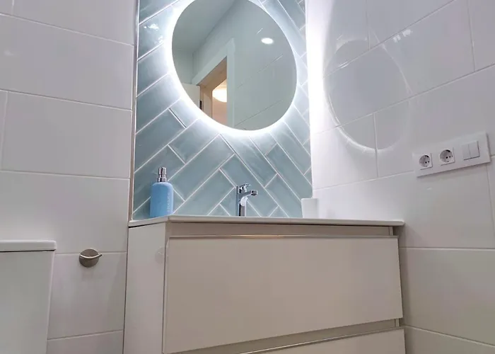 The Heights - Cristianos - Heated Pool - Wifi Free Apartment *