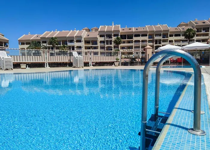 The Heights - Cristianos - Heated Pool - Wifi Free Apartment
